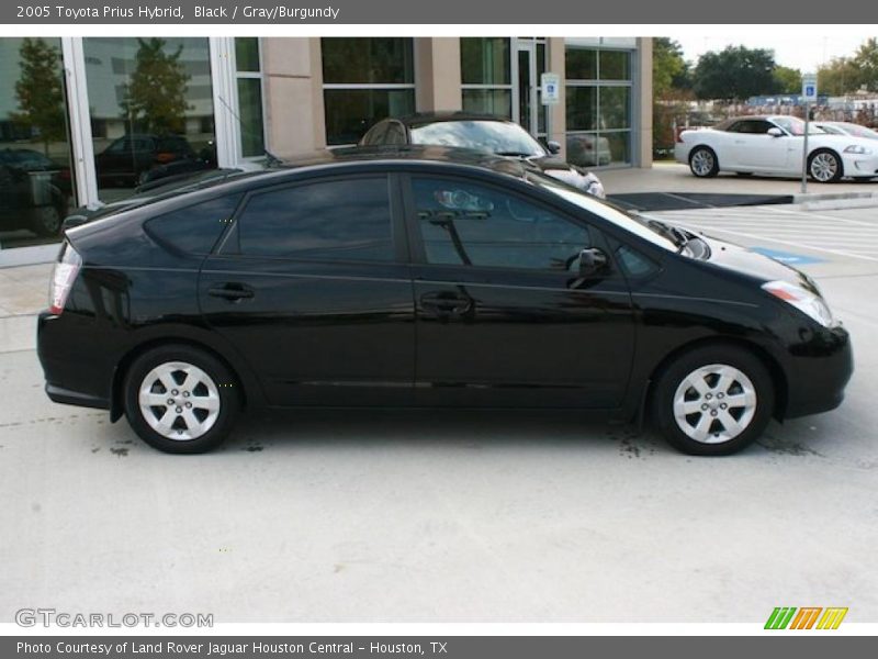 Black / Gray/Burgundy 2005 Toyota Prius Hybrid