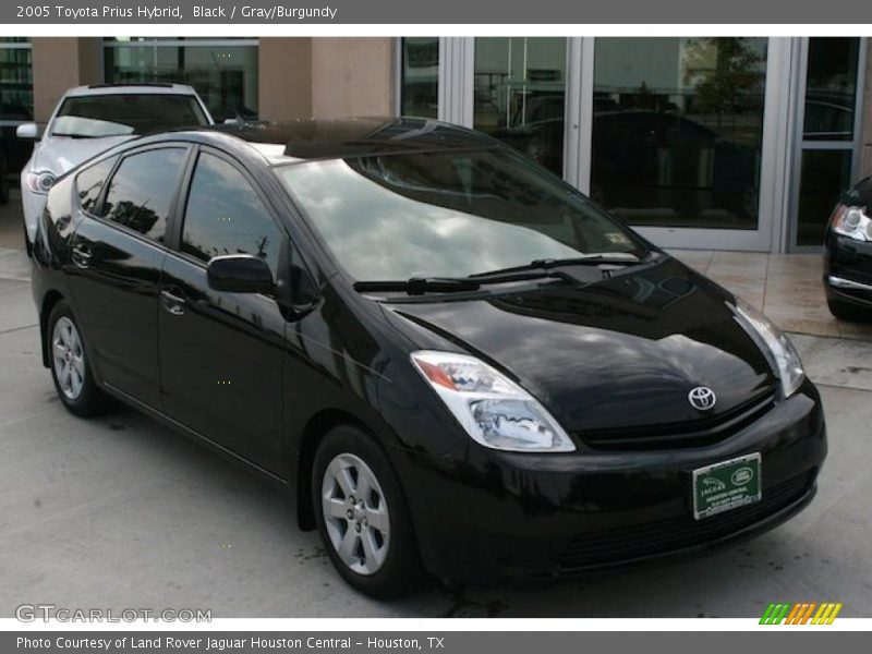 Black / Gray/Burgundy 2005 Toyota Prius Hybrid