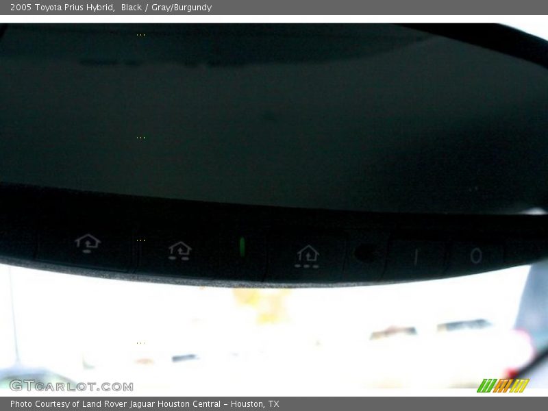 Black / Gray/Burgundy 2005 Toyota Prius Hybrid