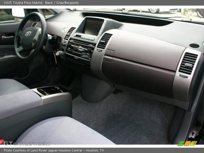 Black / Gray/Burgundy 2005 Toyota Prius Hybrid