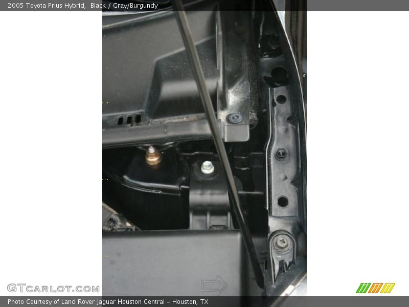 Black / Gray/Burgundy 2005 Toyota Prius Hybrid