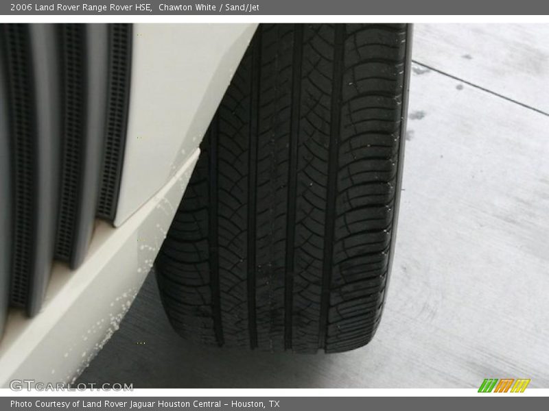 Chawton White / Sand/Jet 2006 Land Rover Range Rover HSE