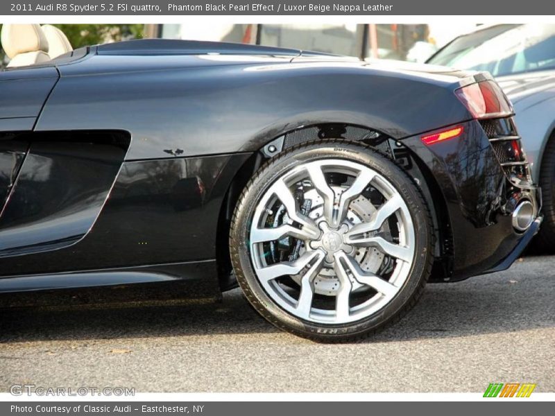  2011 R8 Spyder 5.2 FSI quattro Wheel
