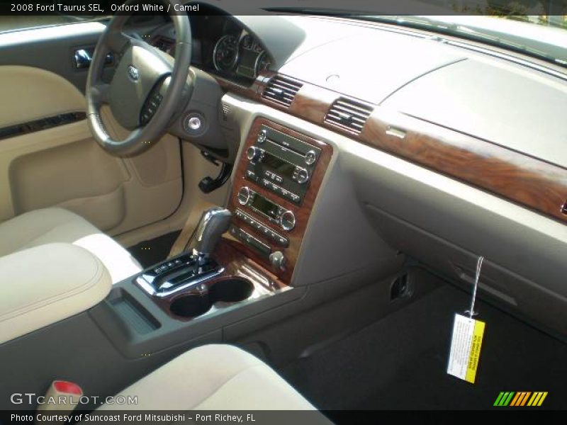 Oxford White / Camel 2008 Ford Taurus SEL