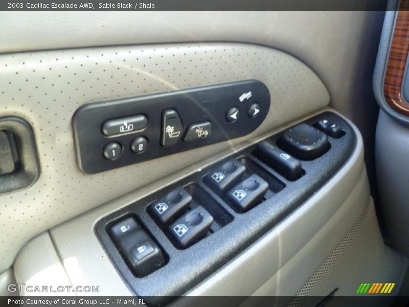 Sable Black / Shale 2003 Cadillac Escalade AWD