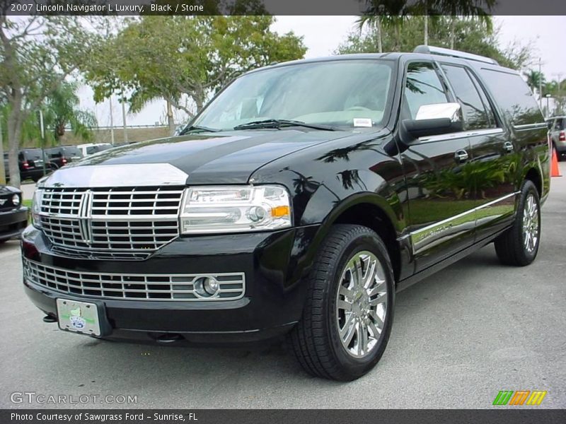 Black / Stone 2007 Lincoln Navigator L Luxury