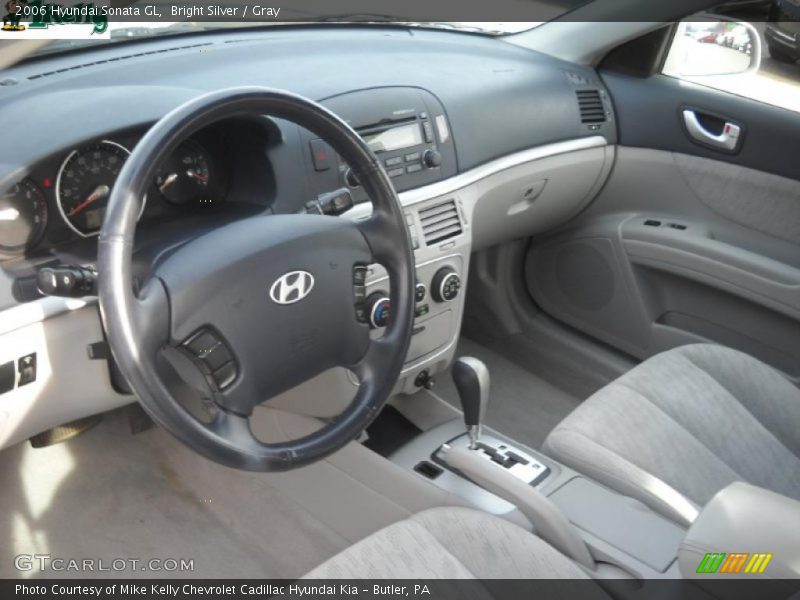 Gray Interior - 2006 Sonata GL 