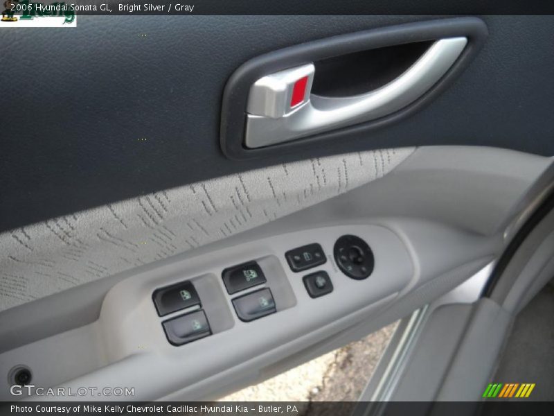 Bright Silver / Gray 2006 Hyundai Sonata GL