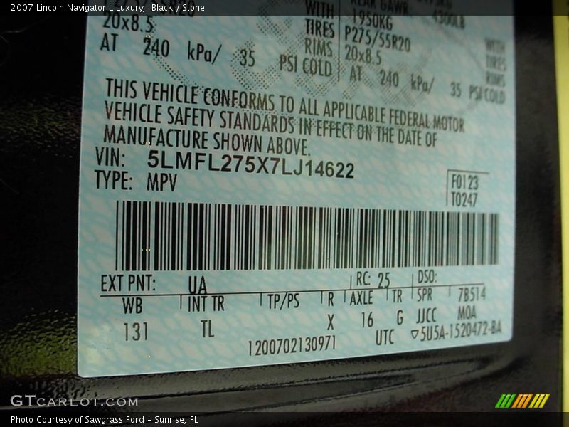 Black / Stone 2007 Lincoln Navigator L Luxury