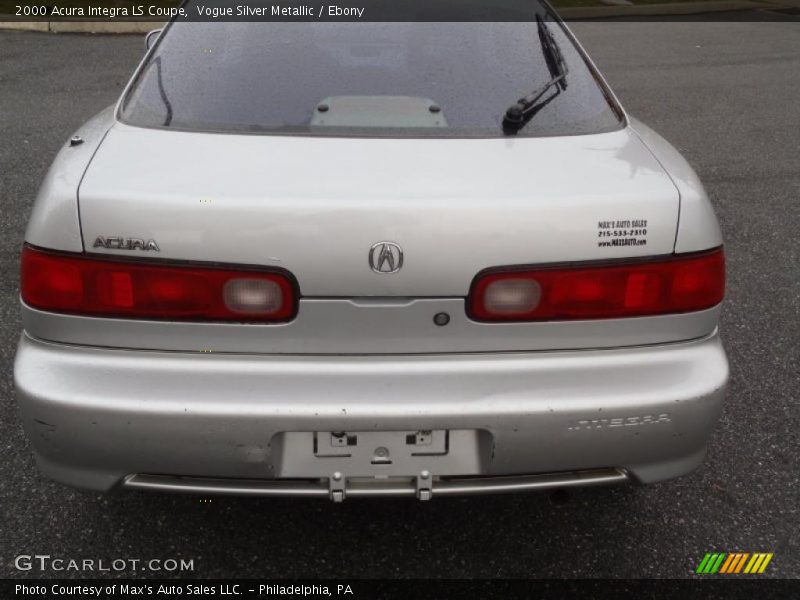 Vogue Silver Metallic / Ebony 2000 Acura Integra LS Coupe