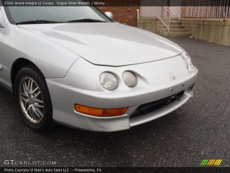 Vogue Silver Metallic / Ebony 2000 Acura Integra LS Coupe