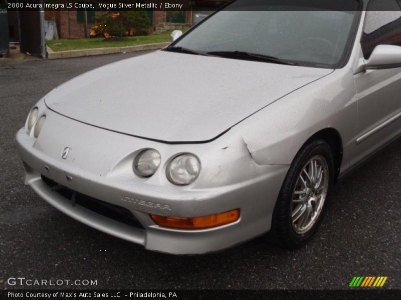 Vogue Silver Metallic / Ebony 2000 Acura Integra LS Coupe