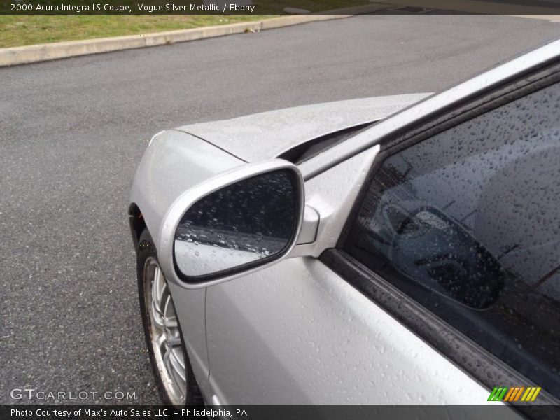 Vogue Silver Metallic / Ebony 2000 Acura Integra LS Coupe