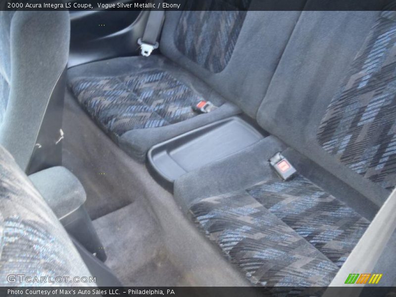 Vogue Silver Metallic / Ebony 2000 Acura Integra LS Coupe