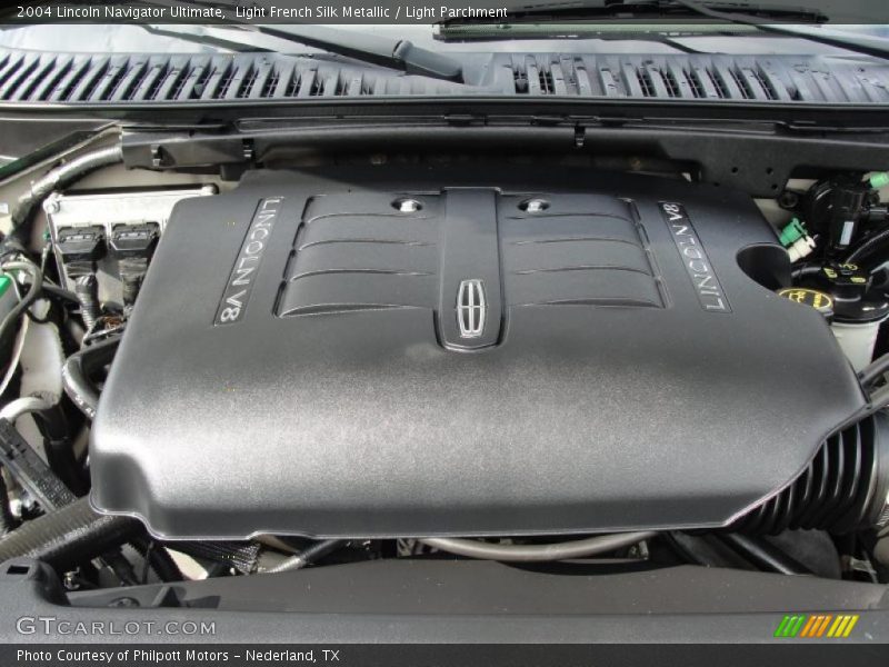  2004 Navigator Ultimate Engine - 5.4 Liter DOHC 32-Valve V8