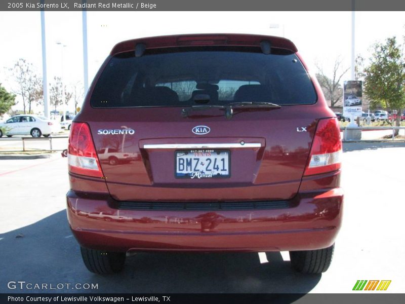 Radiant Red Metallic / Beige 2005 Kia Sorento LX