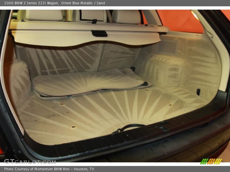  2000 3 Series 323i Wagon Trunk