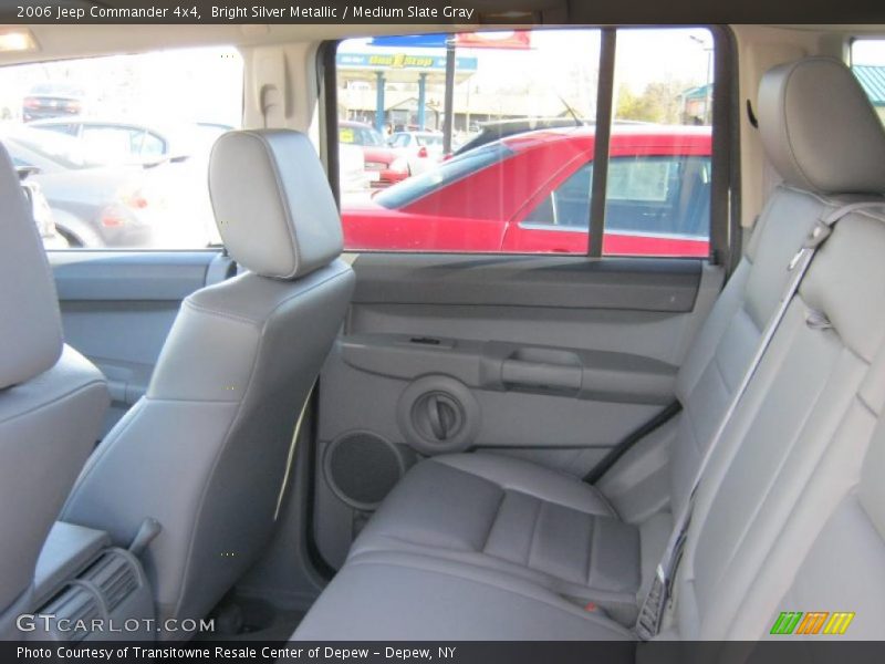 Bright Silver Metallic / Medium Slate Gray 2006 Jeep Commander 4x4