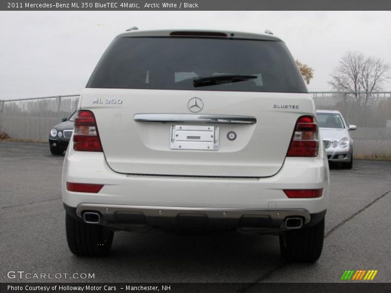 Arctic White / Black 2011 Mercedes-Benz ML 350 BlueTEC 4Matic