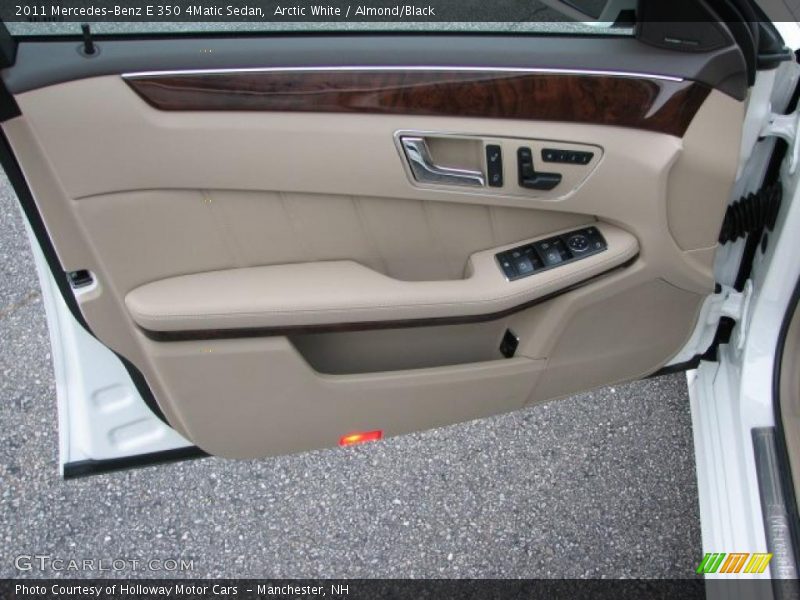 Arctic White / Almond/Black 2011 Mercedes-Benz E 350 4Matic Sedan