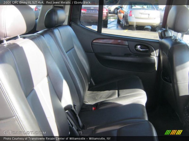 Red Jewel Metallic / Ebony Black 2006 GMC Envoy XL SLT 4x4