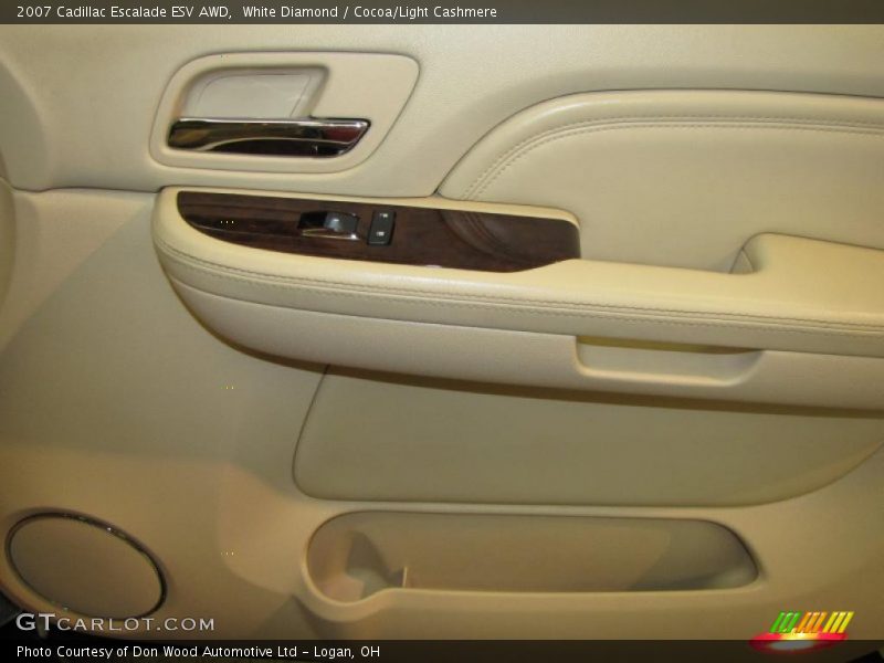 White Diamond / Cocoa/Light Cashmere 2007 Cadillac Escalade ESV AWD