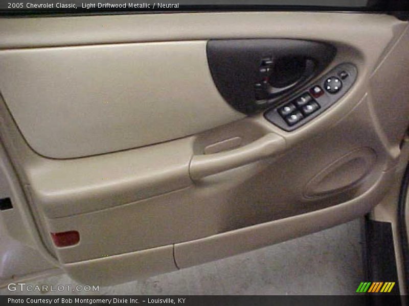 Light Driftwood Metallic / Neutral 2005 Chevrolet Classic