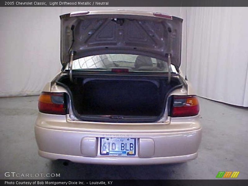Light Driftwood Metallic / Neutral 2005 Chevrolet Classic
