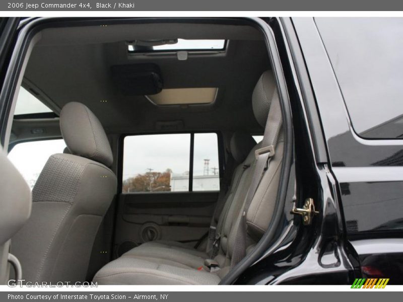 Black / Khaki 2006 Jeep Commander 4x4