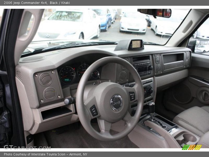 Black / Khaki 2006 Jeep Commander 4x4
