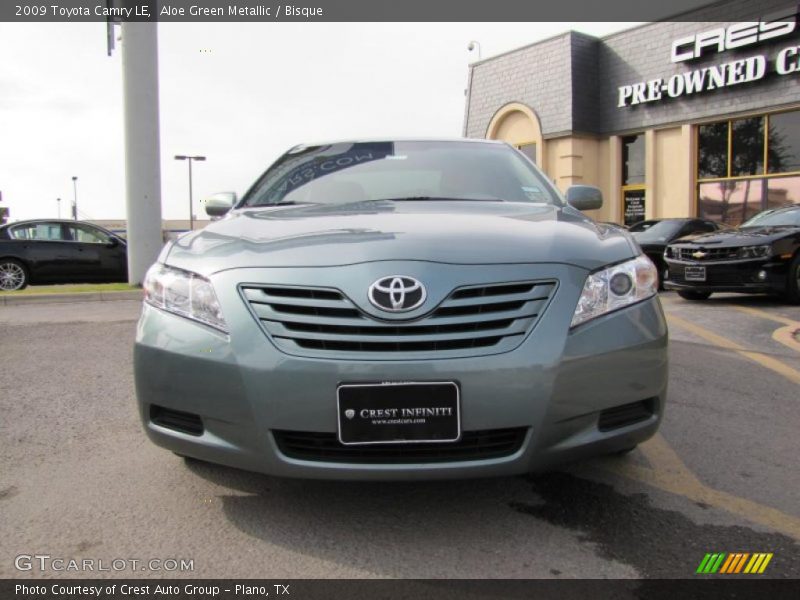 Aloe Green Metallic / Bisque 2009 Toyota Camry LE