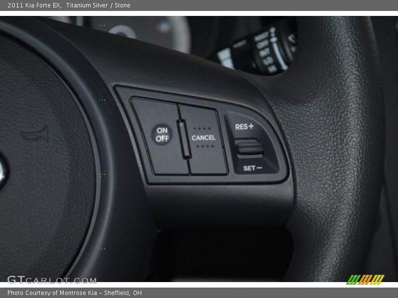 Controls of 2011 Forte EX