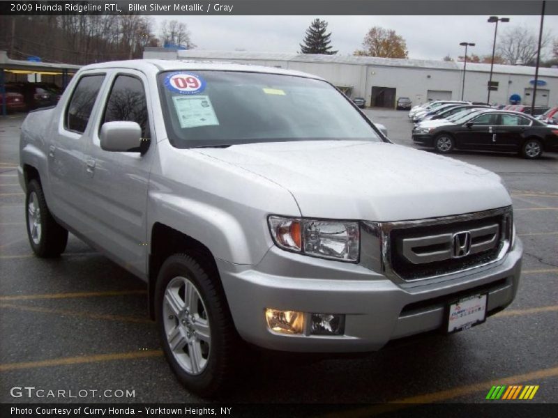 Front 3/4 View of 2009 Ridgeline RTL