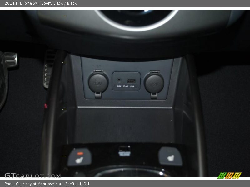 Ebony Black / Black 2011 Kia Forte SX