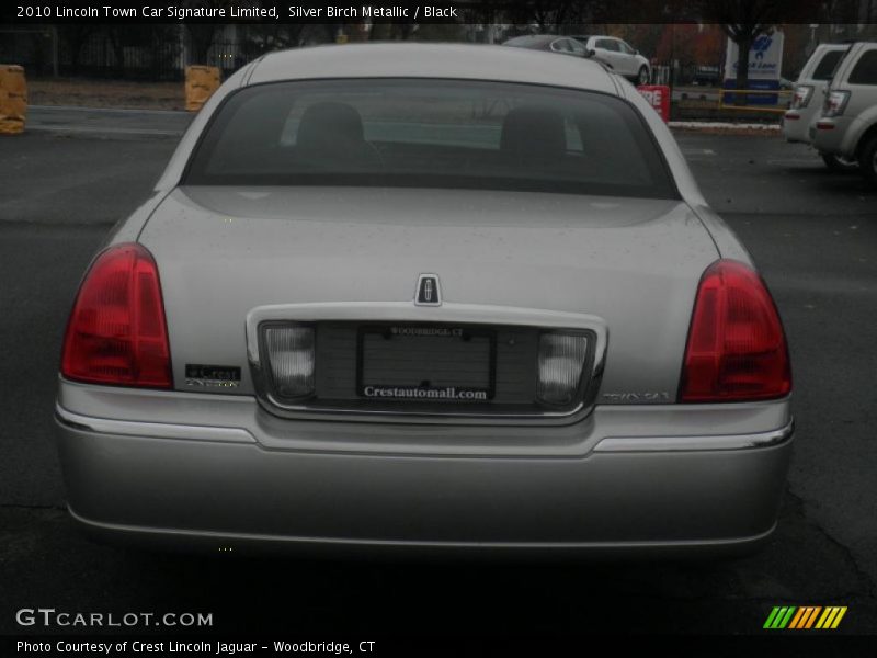 Silver Birch Metallic / Black 2010 Lincoln Town Car Signature Limited