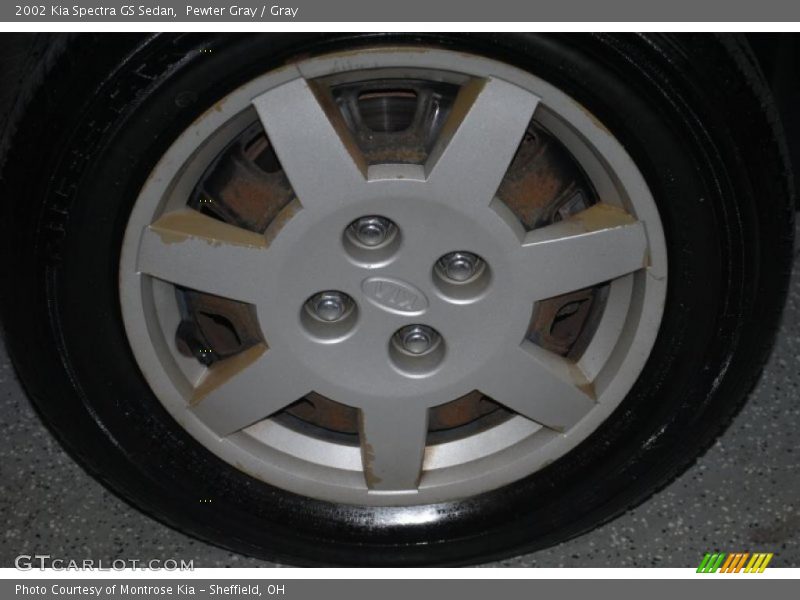 2002 Spectra GS Sedan Wheel
