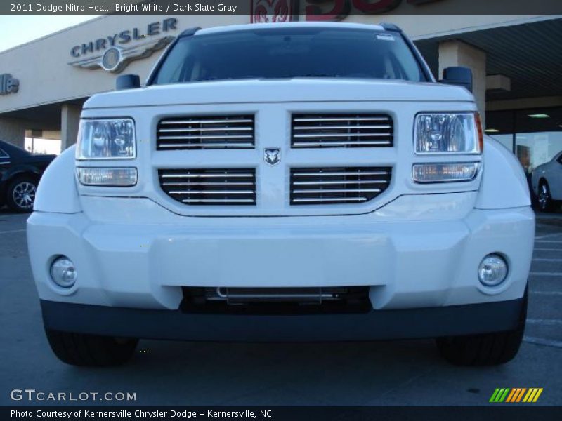 Bright White / Dark Slate Gray 2011 Dodge Nitro Heat