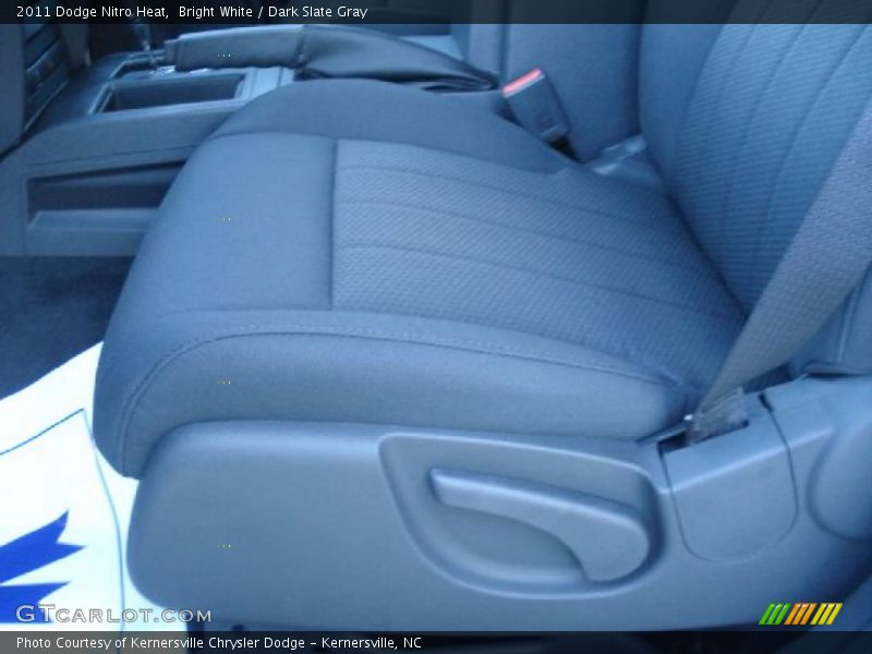 Bright White / Dark Slate Gray 2011 Dodge Nitro Heat