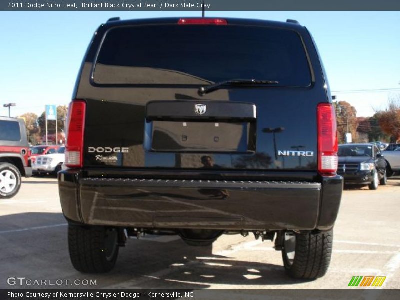 Brilliant Black Crystal Pearl / Dark Slate Gray 2011 Dodge Nitro Heat