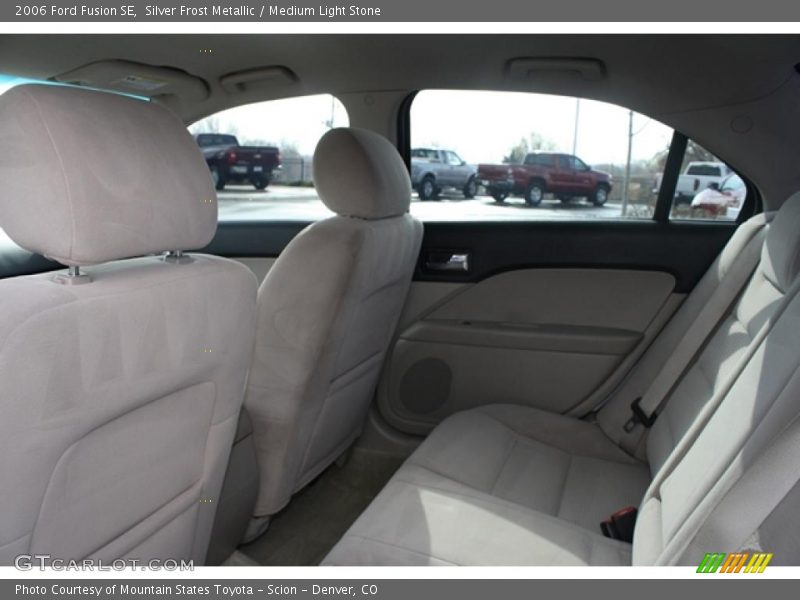 Silver Frost Metallic / Medium Light Stone 2006 Ford Fusion SE