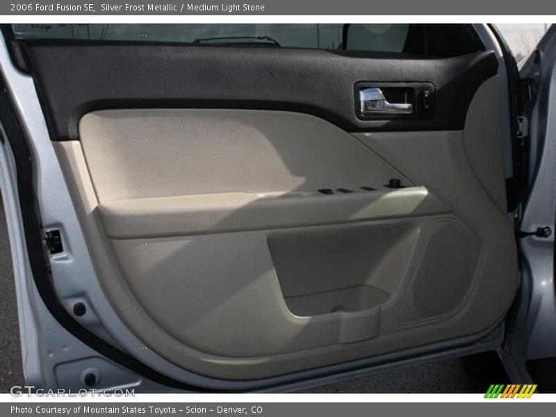 Silver Frost Metallic / Medium Light Stone 2006 Ford Fusion SE