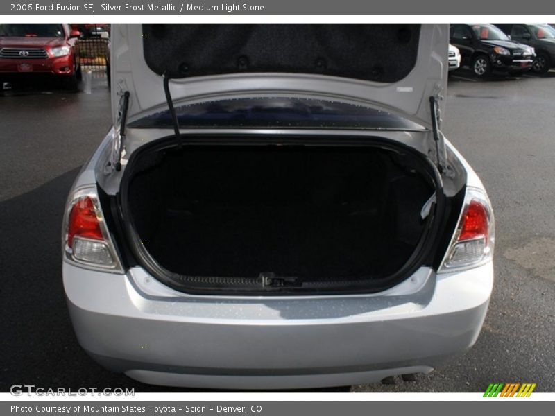 Silver Frost Metallic / Medium Light Stone 2006 Ford Fusion SE