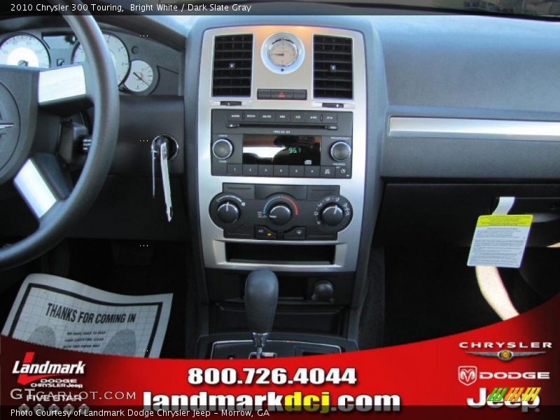 Bright White / Dark Slate Gray 2010 Chrysler 300 Touring