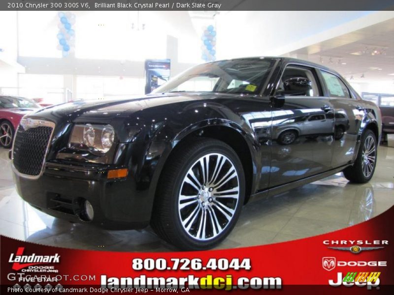 Brilliant Black Crystal Pearl / Dark Slate Gray 2010 Chrysler 300 300S V6