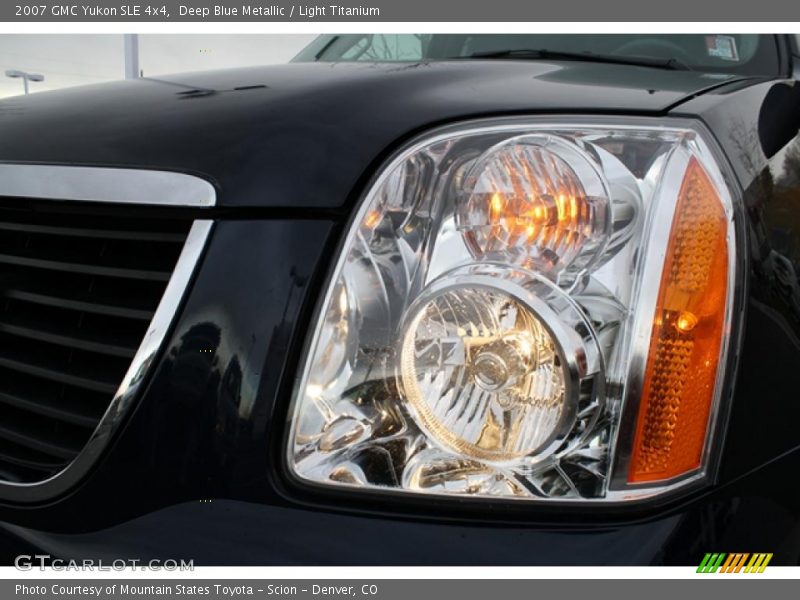 Deep Blue Metallic / Light Titanium 2007 GMC Yukon SLE 4x4
