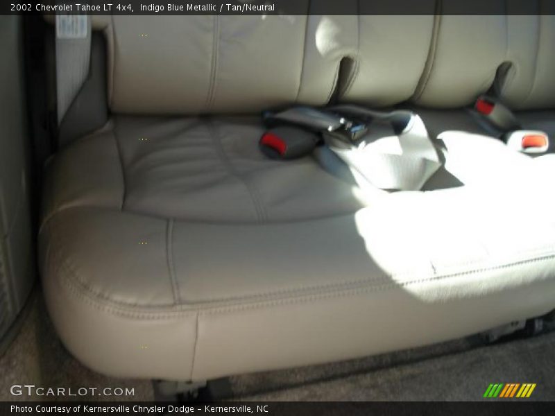 Indigo Blue Metallic / Tan/Neutral 2002 Chevrolet Tahoe LT 4x4