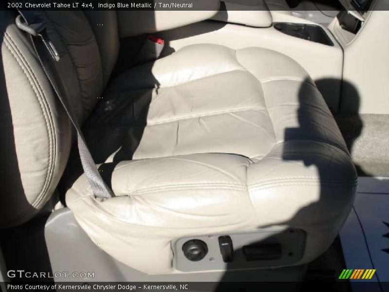 Indigo Blue Metallic / Tan/Neutral 2002 Chevrolet Tahoe LT 4x4