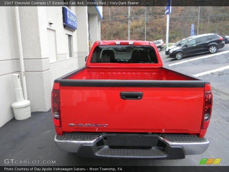 Victory Red / Very Dark Pewter 2007 Chevrolet Colorado LT Extended Cab 4x4