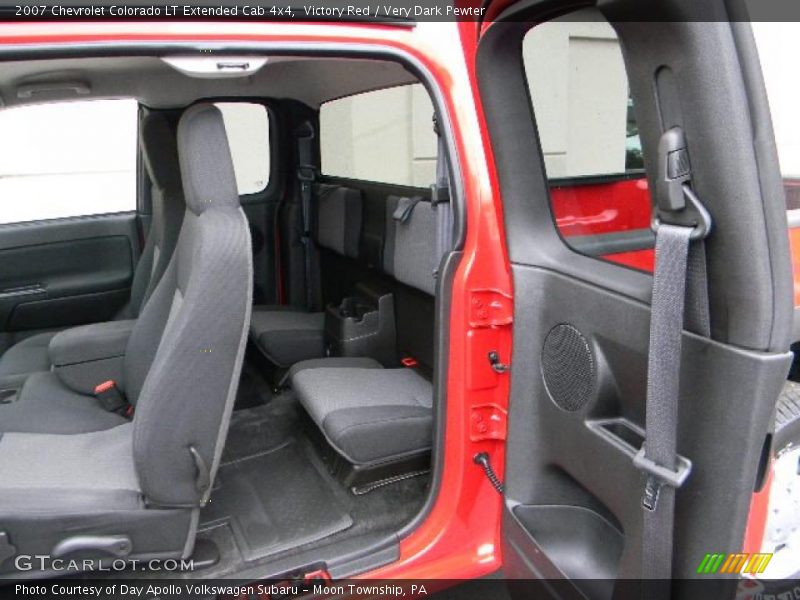 Victory Red / Very Dark Pewter 2007 Chevrolet Colorado LT Extended Cab 4x4