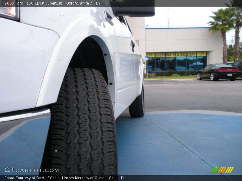 Oxford White / Tan 2005 Ford F150 Lariat SuperCab